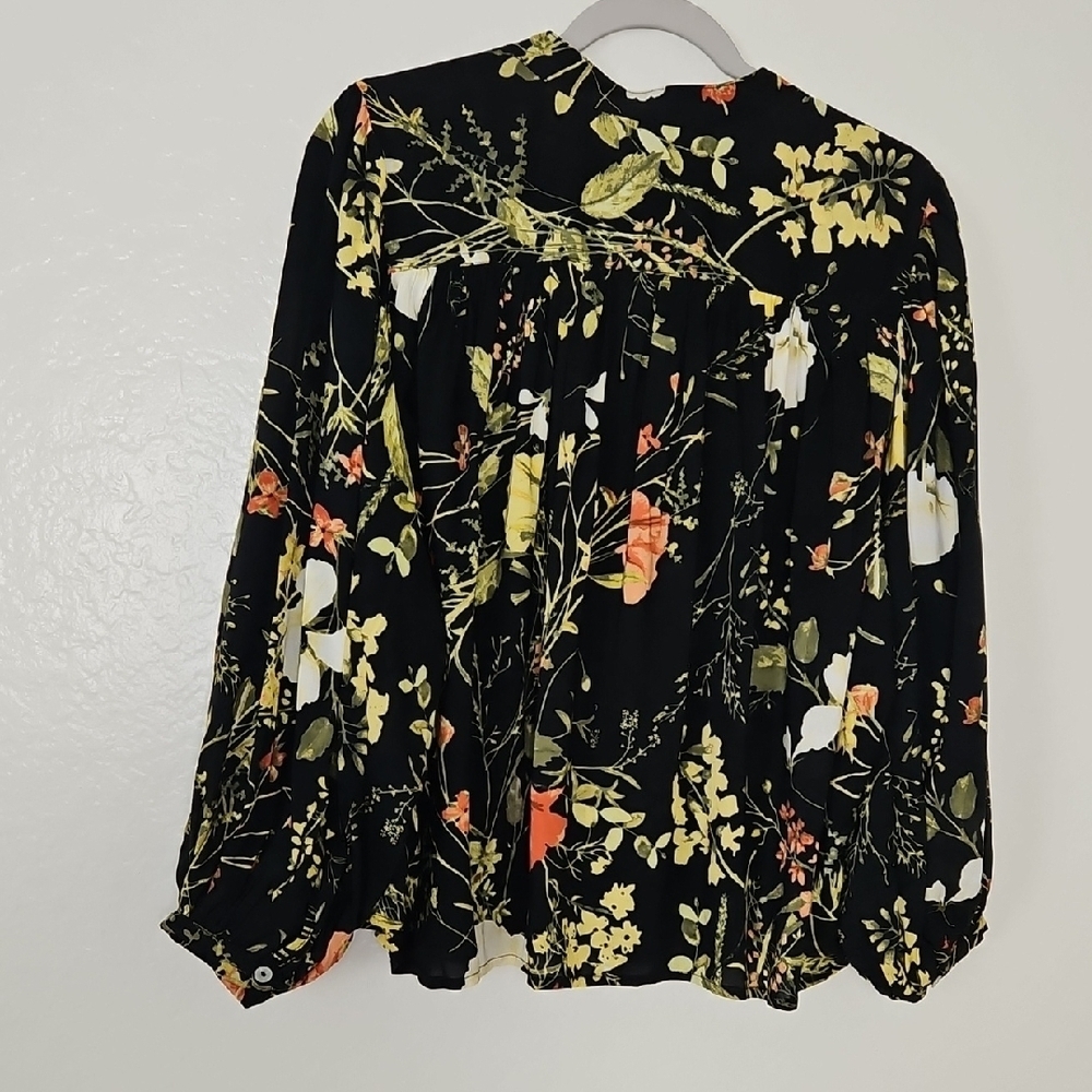 H&M Black Floral Blouse - Picture 6 of 6